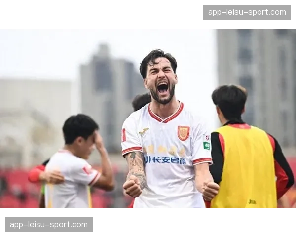 重庆足球回归：铜梁龙升超，结束1265天等待
