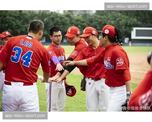 美国业余棒球协会报告显示，成人慢投垒球参与人数连续五年增长